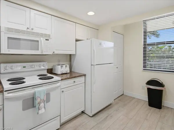 380 Seaview CT #204, Marco Island, FL 34145