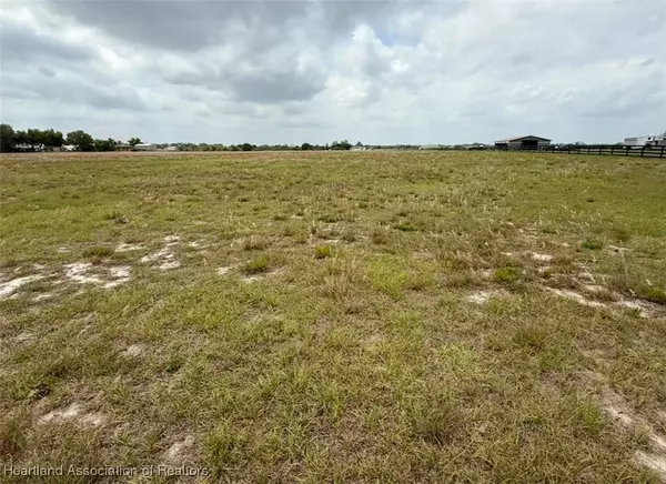 205 Unbridled WAY, Lake Placid, FL 33852