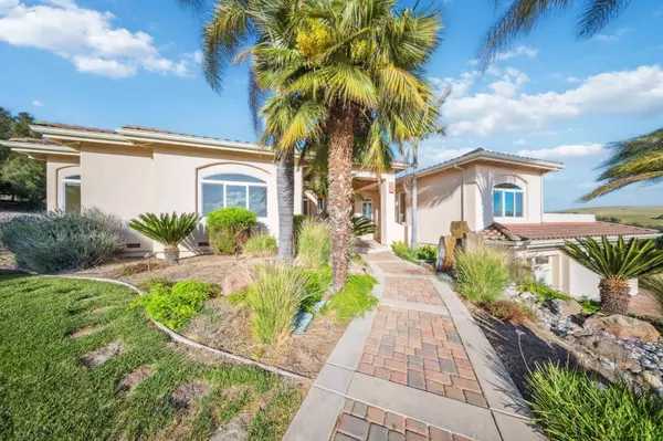 4165 Ashford CIR, Hollister, CA 95023