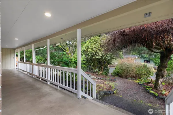 1817 Allegro DR SE, Olympia, WA 98501