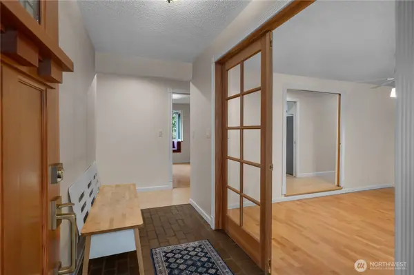 1817 Allegro DR SE, Olympia, WA 98501