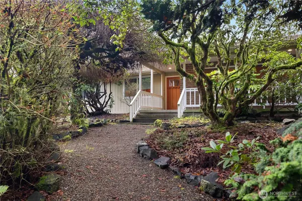 1817 Allegro DR SE, Olympia, WA 98501