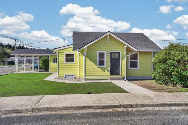 131 S 5th ST