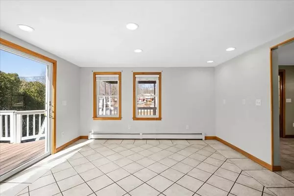 24 Whitney, Shrewsbury, MA 01545