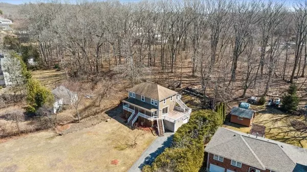 24 Whitney, Shrewsbury, MA 01545