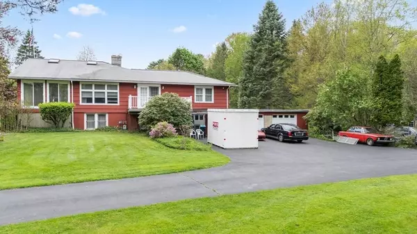 26 High St, Shrewsbury, MA 01545