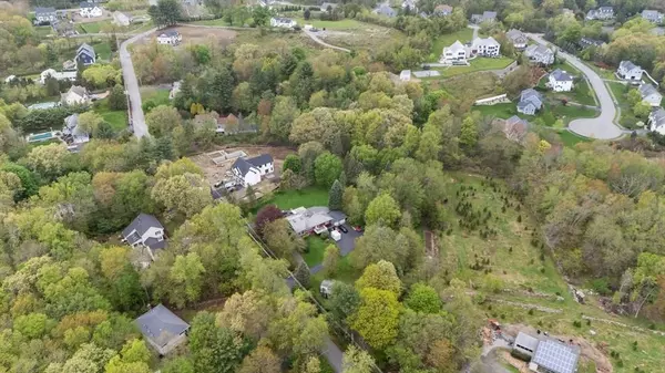 26 High Street, Shutesbury, MA 01545