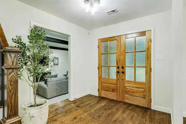 2409 Lawnmeadow Drive, Richardson, TX 75080