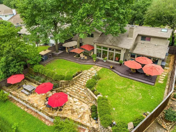 2718 W Prairie Creek Drive, Richardson, TX 75080