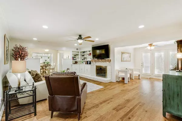 320 Crestover Drive, Richardson, TX 75080