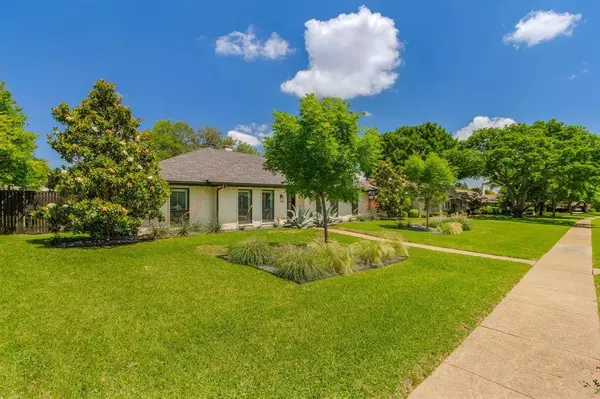5 Walnut Creek Place, Richardson, TX 75080