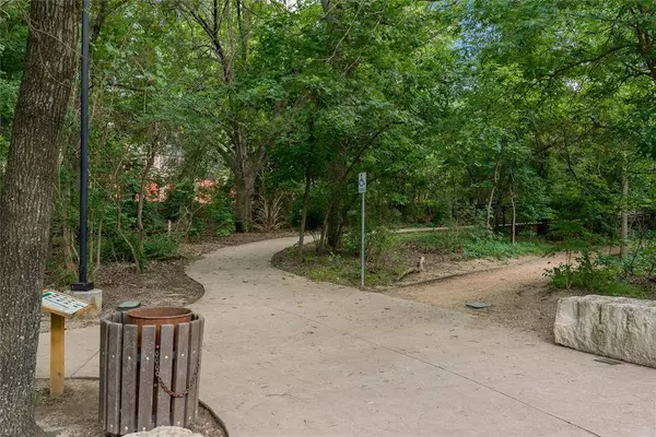 431 Ridge Crest Drive, Richardson, TX 75080