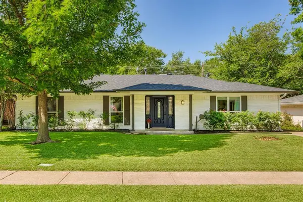 521 Sage Valley Drive, Richardson, TX 75080