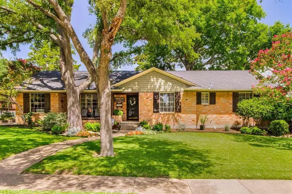 2404 Grandview Drive, Richardson, TX 75080