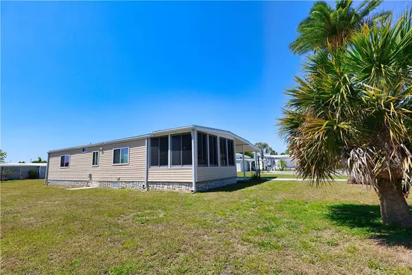 810 Beech CT, Sebastian, FL 32976