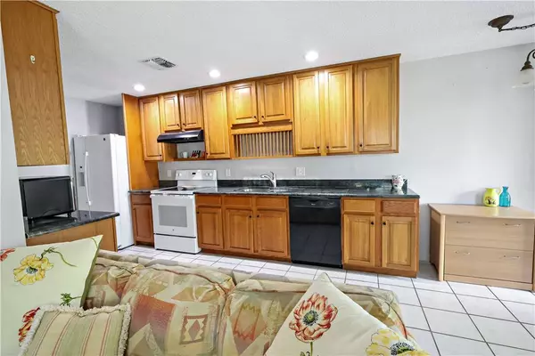 8520 US Highway 1 #E-4, Sebastian, FL 32976