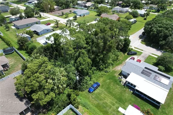 418 Easy ST, Sebastian, FL 32958