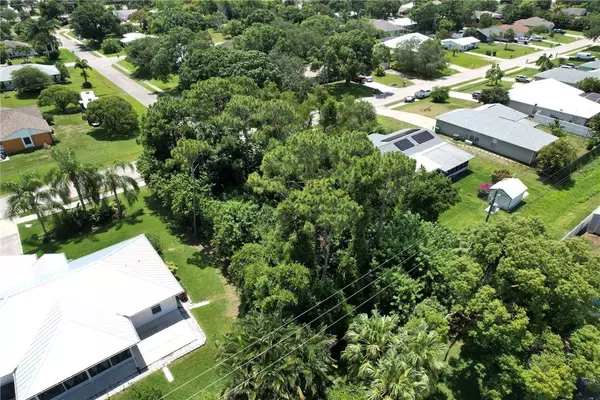 418 Easy ST, Sebastian, FL 32958