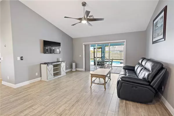 774 Belfast TER, Sebastian, FL 32958