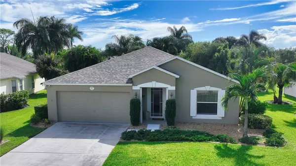 587 Cottonwood RD, Sebastian, FL 32958