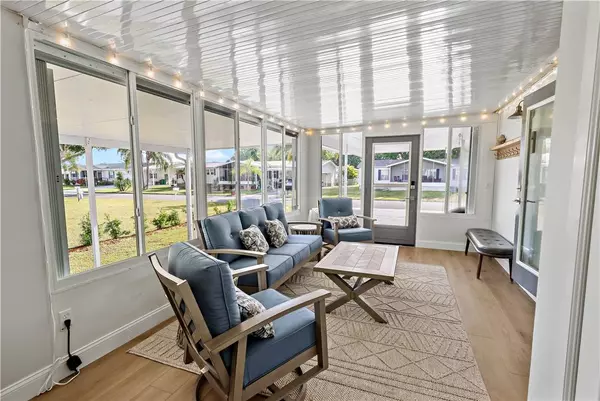 1207 Chipewa DR, Barefoot Bay, FL 32976