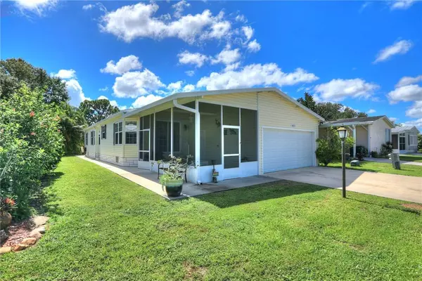 823 Tamarind CIR, Sebastian, FL 32976