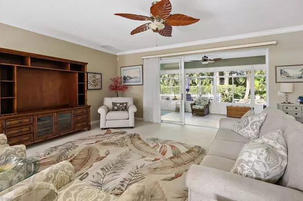 592 Metalmark WAY, Sebastian, FL 32958