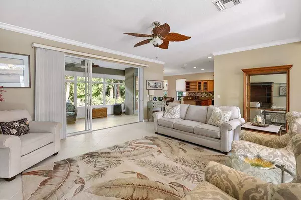 592 Metalmark WAY, Sebastian, FL 32958