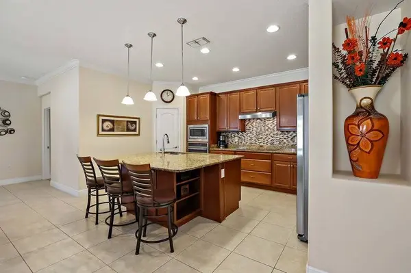 625 Gossamer Wing WAY, Sebastian, FL 32958