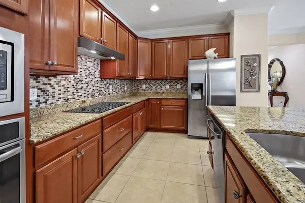 625 Gossamer Wing WAY, Sebastian, FL 32958