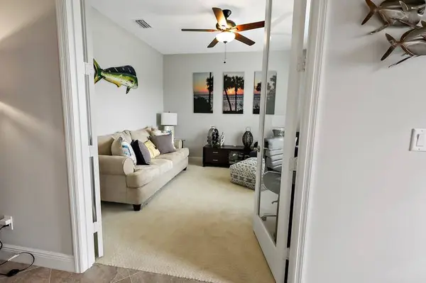570 Gossamer Wing WAY, Sebastian, FL 32958