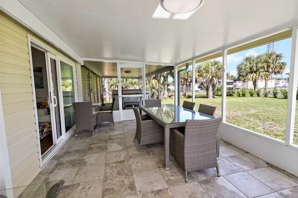 1201 Chipewa DR, Barefoot Bay, FL 32976