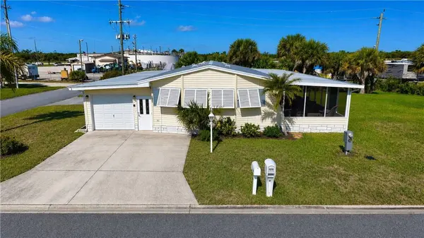 1201 Chipewa DR, Barefoot Bay, FL 32976