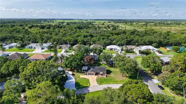 798 Dixie TER, Sebastian, FL 32958