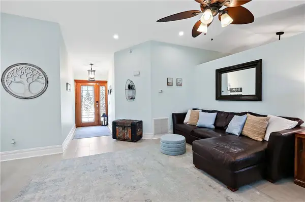 798 Dixie TER, Sebastian, FL 32958