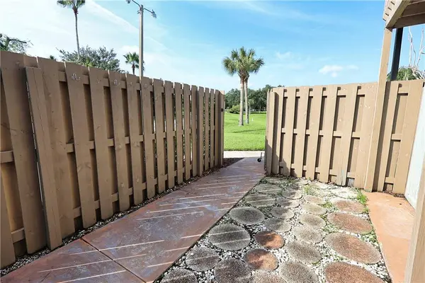 1129 Breezy WAY #8F, Sebastian, FL 32958