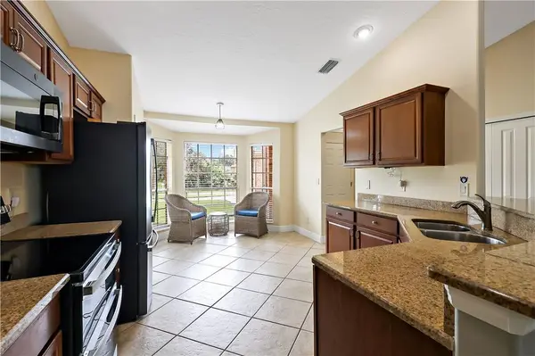 1037 Topsail LN, Sebastian, FL 32958