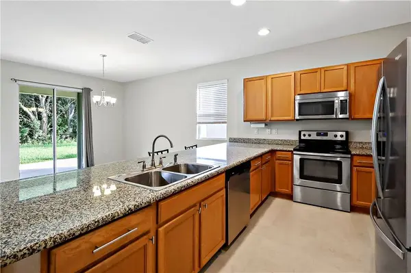 142 Port Royal CT, Sebastian, FL 32958