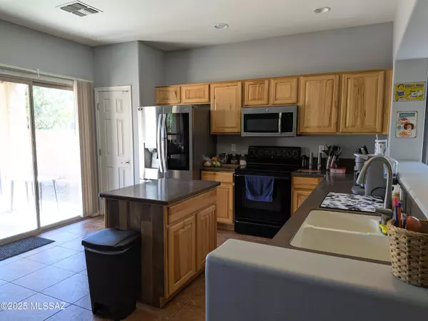 7514 W Phobos Drive, Tucson, AZ 85743