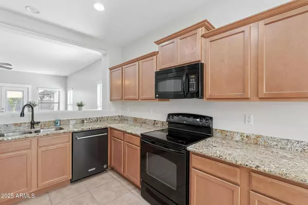 42760 W KENDRA Way, Maricopa, AZ 85138