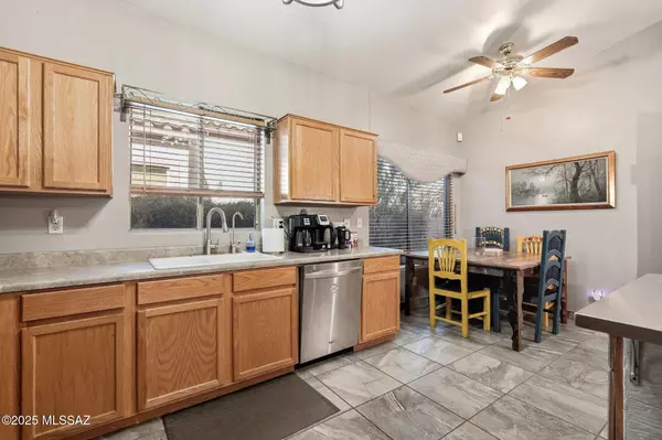 15123 S Theodore Roosevelt Way, Sahuarita, AZ 85629