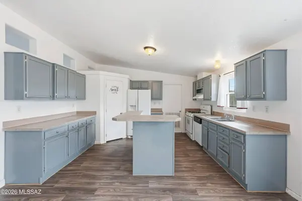 17170 S Irving Avenue, Sahuarita, AZ 85629