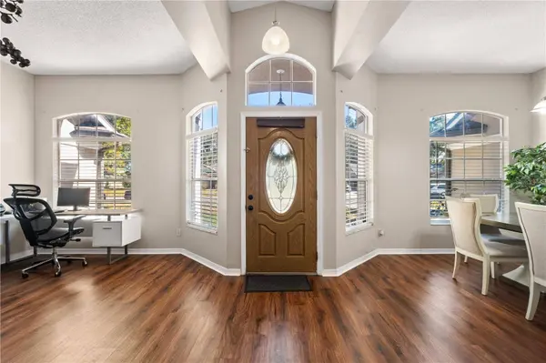 1125 CROWN ISLE CIR, Apopka, FL 32712
