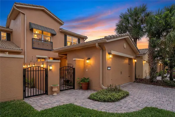 2340 PALM TREE DR, Kissimmee, FL 34759