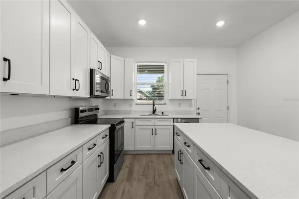 2451 W 18TH ST, Sanford, FL 32771