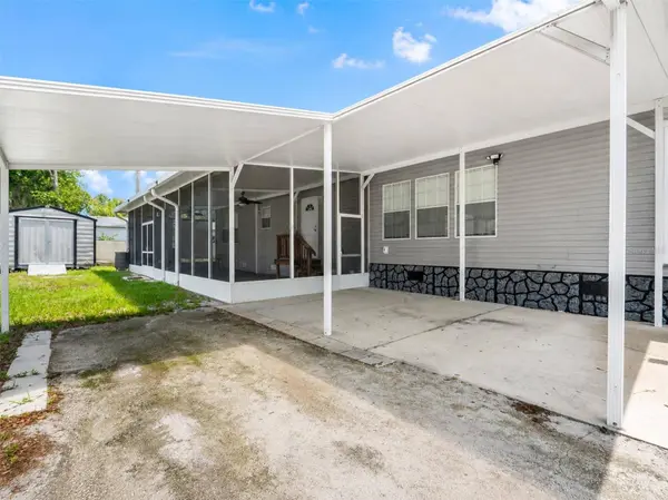 35201 FOREST LAKE RD, Leesburg, FL 34788