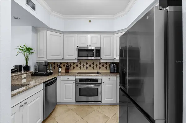7593 GATHERING DR #307, Kissimmee, FL 34747