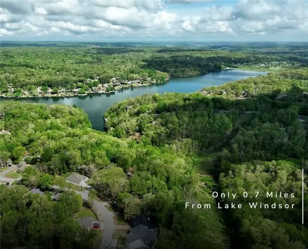 5 Harlow Dr, Bella Vista, AR 72715