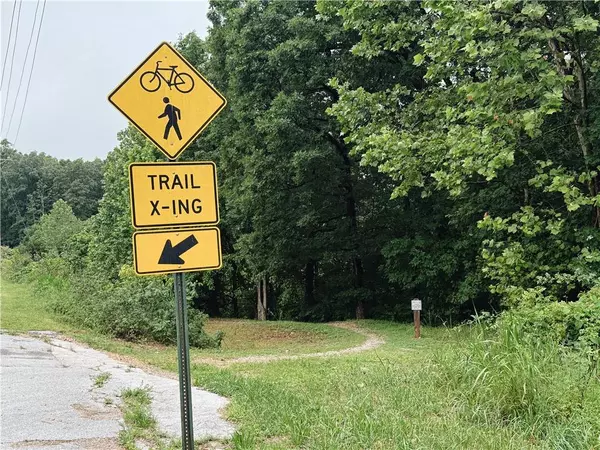 Cranfield Dr, Bella Vista, AR 72714