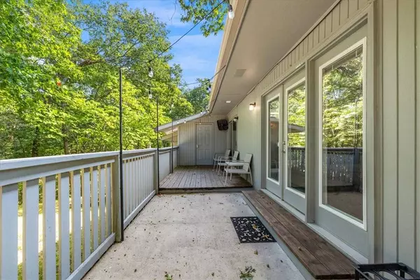 15 Abingdon Ln, Bella Vista, AR 72715